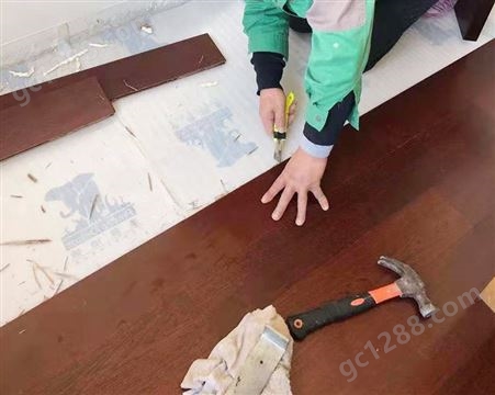 福州地板砖维修专业公司哪家好_福州地板砖安装报价收费_久益一修品牌