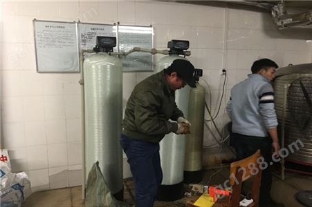 柳州小型水处理设备公司，安装非常简单化鑫煌