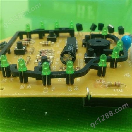 斯马光松翰单片机程序 玩具小家电幻彩灯串消费类电子控制板开发