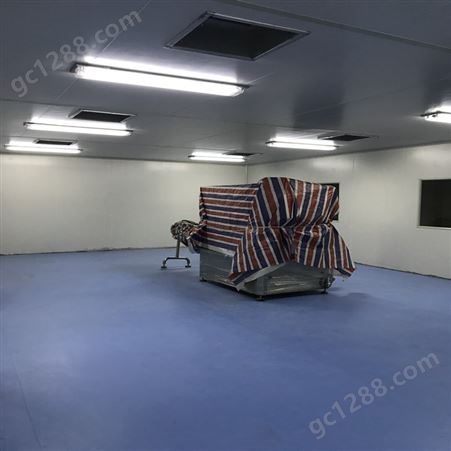 pvc塑胶地板生产鑫润家美观篮球场运动防静电地板